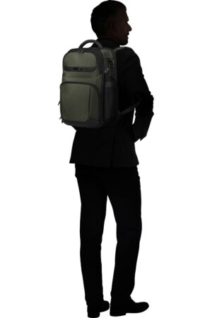 PRO-DLX 6 UNDERSEATER BACKPACK 15.6