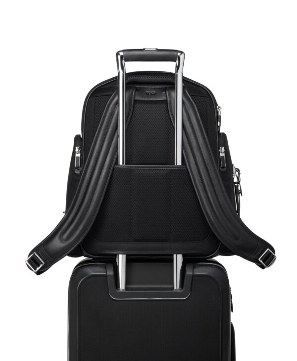 Mochila Arrive´Larson Medium Backpack NA Compliant Black