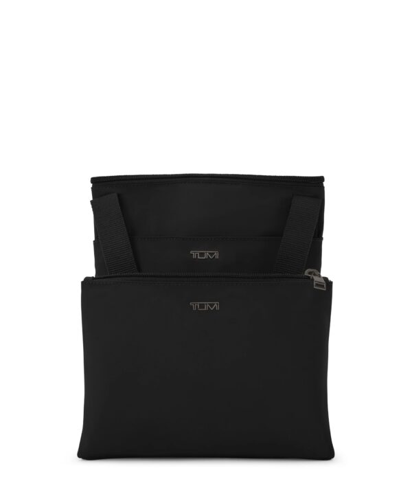 Bolso Voyageur Just In Case Medium Tote NA Compliant Black/Gunmetal
