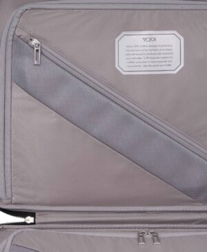 Maleta 19 Degree Lite International Carry-on Pavement