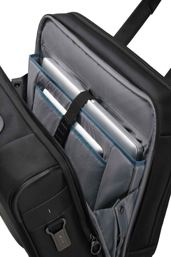 Maletín con ruedas SPECTROLITE 4.0 Rolling Tote 15.6" Exp Black