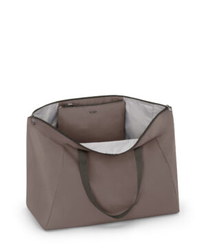 Bolso de viaje Voyageur Just in Case Tote NA Compliant Mink