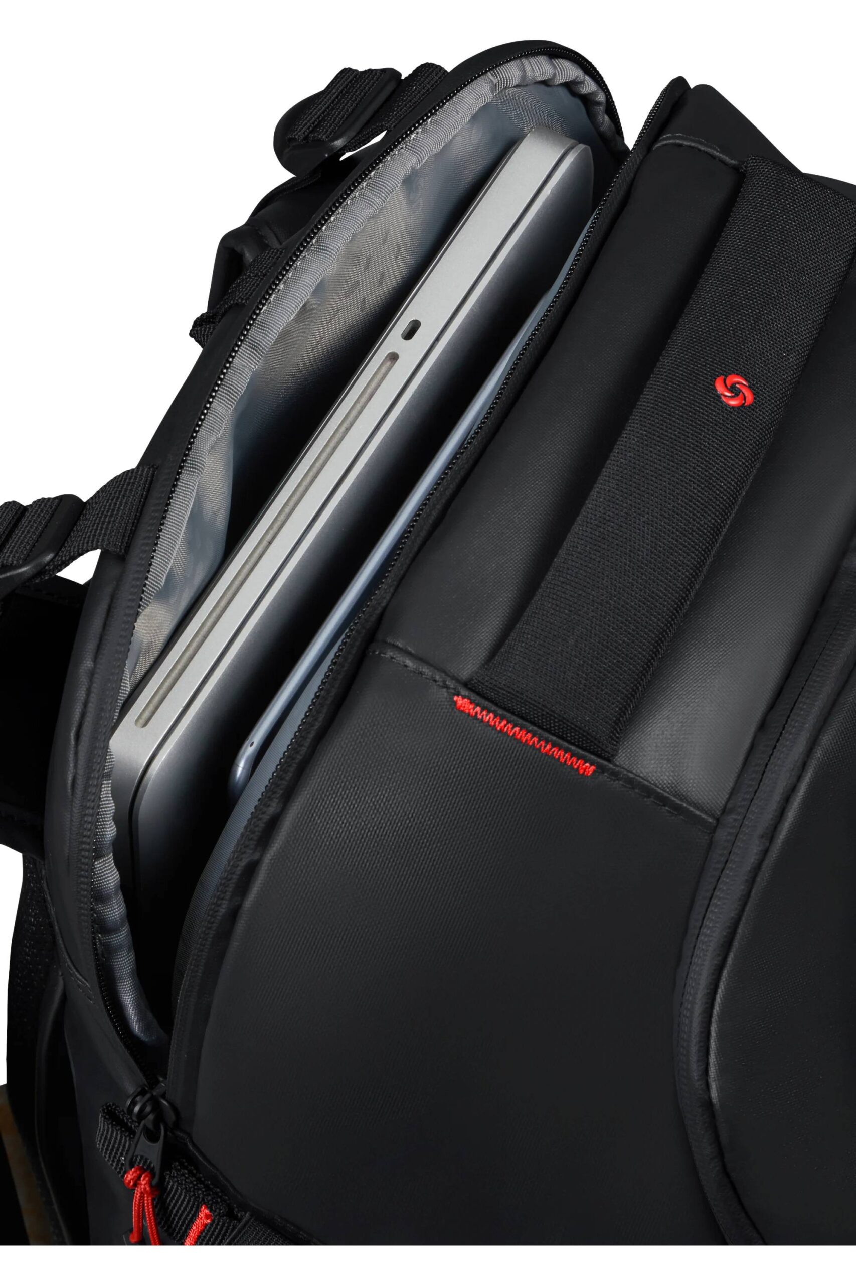 Mochila ECODIVER Travel Backpack S 17.3" Black | Maletas, Mochilas, Bolsos, Equipaje y Accesorios en Canarias - Pelkbags - Estilo y calidad para cada viaje - 2 Mochila ECODIVER Travel Backpack S 17.3" Black
