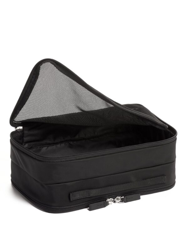 Tumi Travel Access. Dbl. Sided Zip Pkng Cube Black